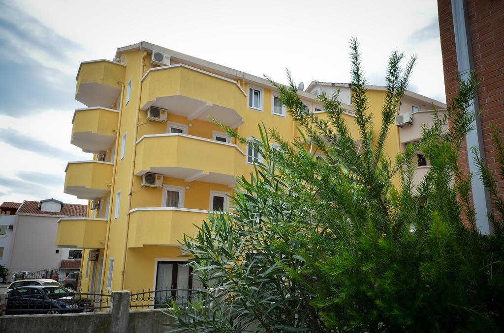 Apartmani Alexandra Budva Ngoại thất bức ảnh