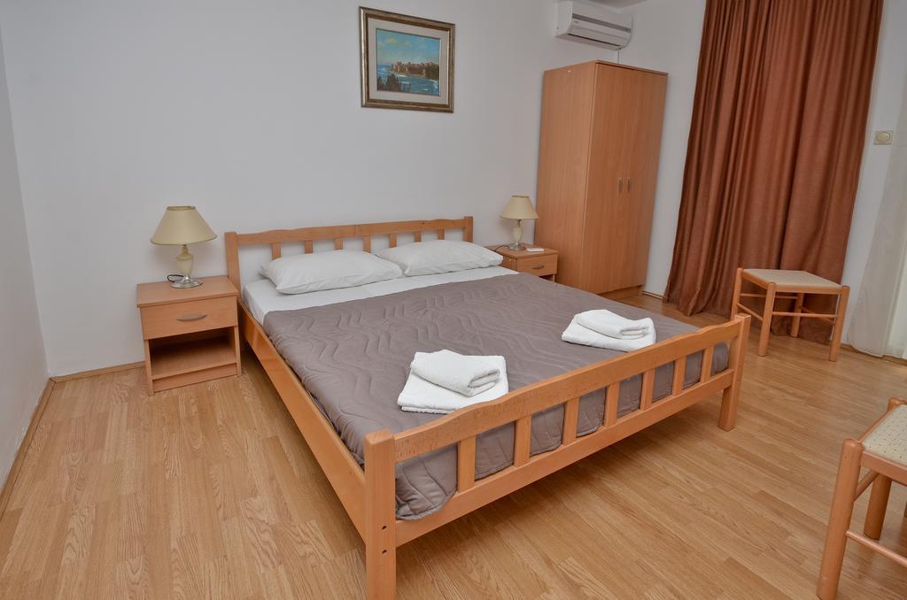 Apartmani Alexandra Budva Phòng bức ảnh